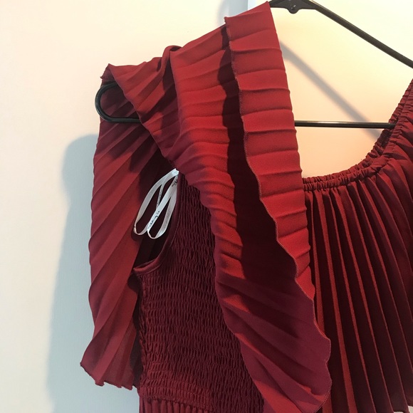 The Clothing Company Maroon Maxi Dress - Picture 4 of 5